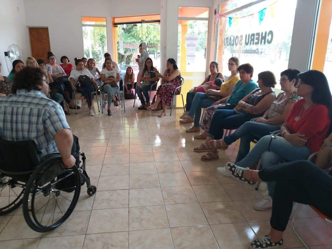 Jornada mujeres en acción Municipalidad Maria Grande teller de empredndedurismo