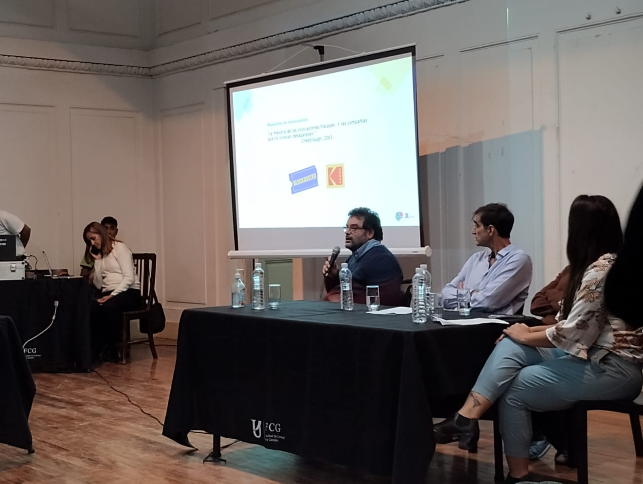 Semana de la Ciencia: disertación sobre innovación abierta – FCG (UADER)
